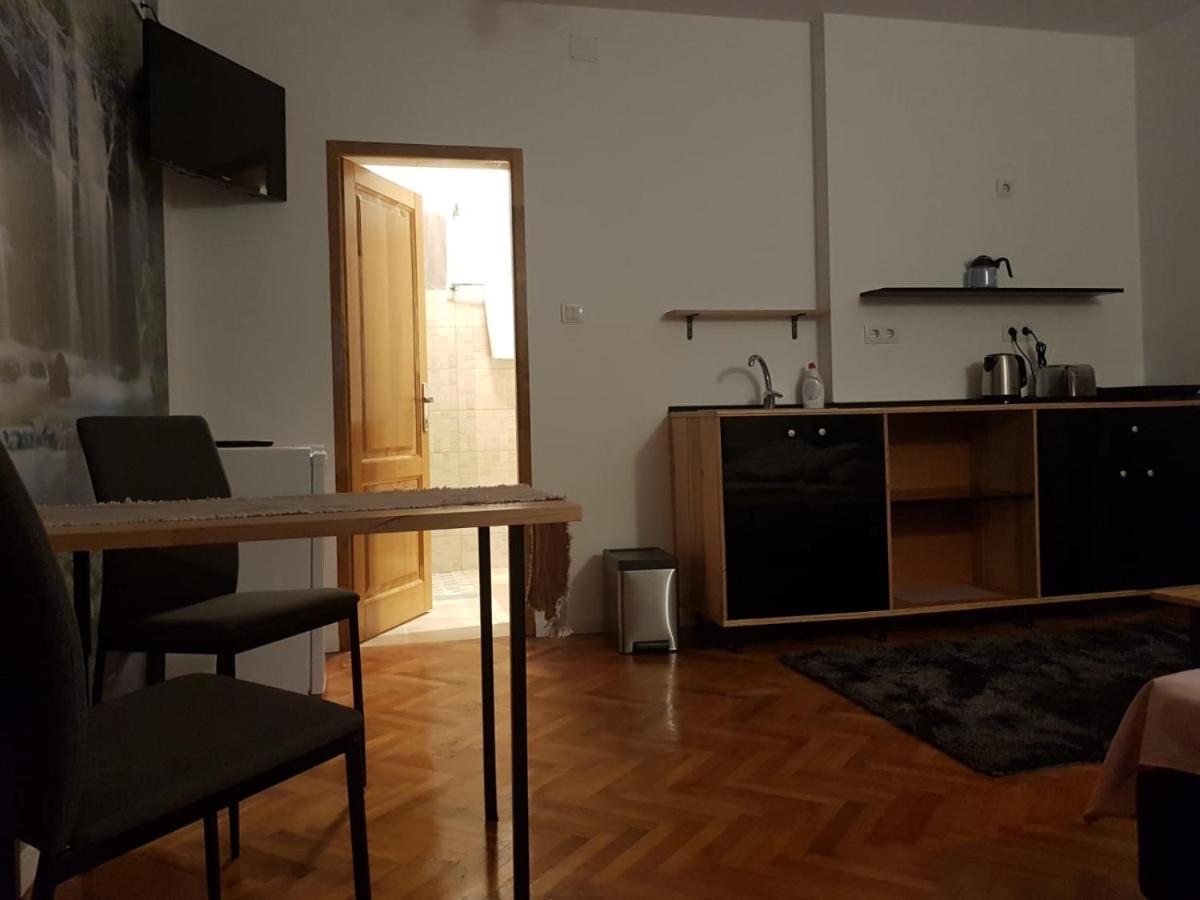 Отель Casa Raia Брашов Экстерьер фото